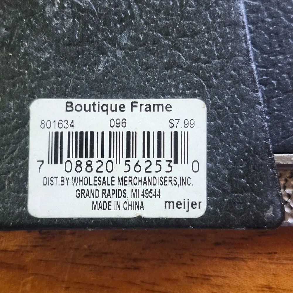 Meijer Animal Print High Heel Shoe Photo Frame 4x6 Cream Zebra Giraffe Desk
